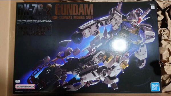 PG UNLEASHED 機動戦士ガンダム RX-78-2 ガンダム 1/60スケール 色分け済みプラモデル ダンボール梱包