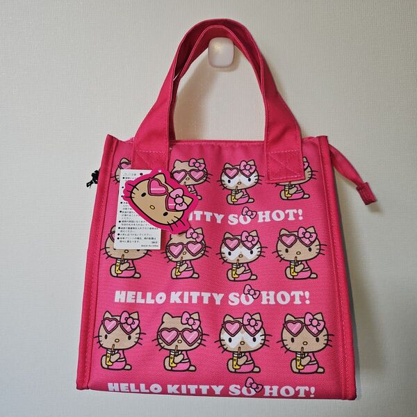 新品 タグ付き HELLOKITTY 2way 三角マチ保冷バッグ ランチバッグ 日焼けキティ 横座りキティ ハワイ HAWAII