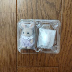 新品未使用 ケーキパーティーシリーズ シルバニアファミリー 赤ちゃん 人形 エポック社
