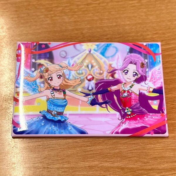 アイカツ! 輝きのユニットカップ 缶バッジ WM(ダブルエム) 神崎美月 夏樹みくる