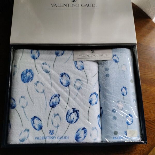 VALENTINO GAUDI タオルセット チューリップ柄 ドット柄 未使用