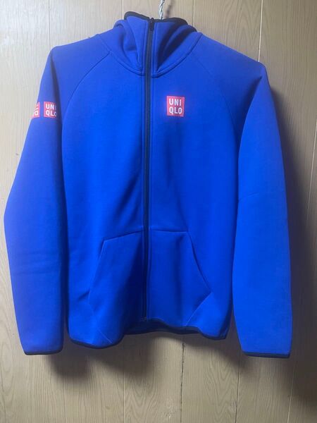 ユニクロ Uniqlo テニス ウエア パーカー Mサイズ
