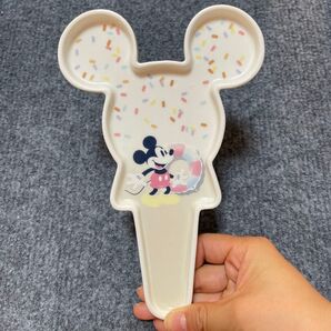 ディズニーストア アイスクリームプレート ダイカットプレート お皿
