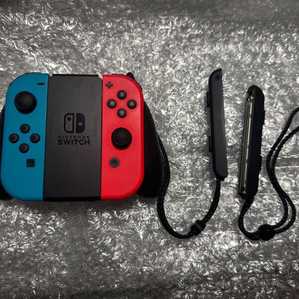 Nintendo Switch Joy-Con ネオンレッド/ネオンブルー