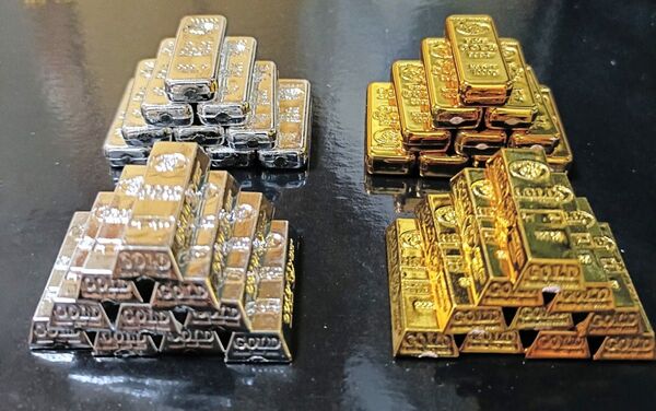 金塊 銀塊 金の延べ棒 銀の延べ棒 ミニチュア 4種40個 レプリカ フィギュア おもちゃ インゴット
