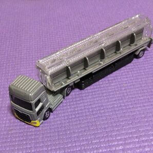 ロングトミカ No.136 UDトラックス クオン タンクローリー ジャンク品
