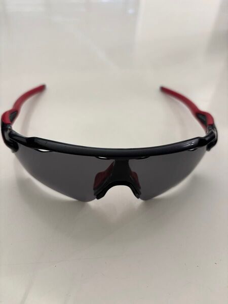 OAKLEY オークリー スポーツサングラス レッド