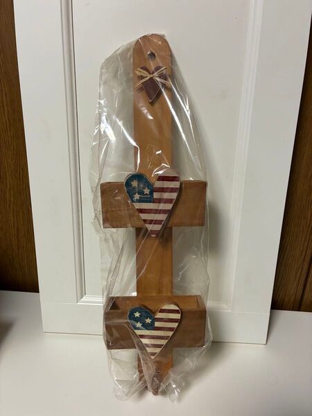 アメリカンハート木製壁掛け収納 未使用