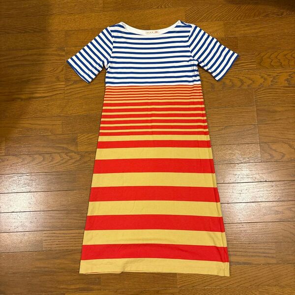 【ほぼ新品】UNIQLO MARNI ボーダー柄ワンピース マルチカラー