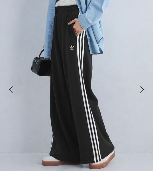 adidas スリーストライプスルーズフレンチテリーワイドレッグパンツ