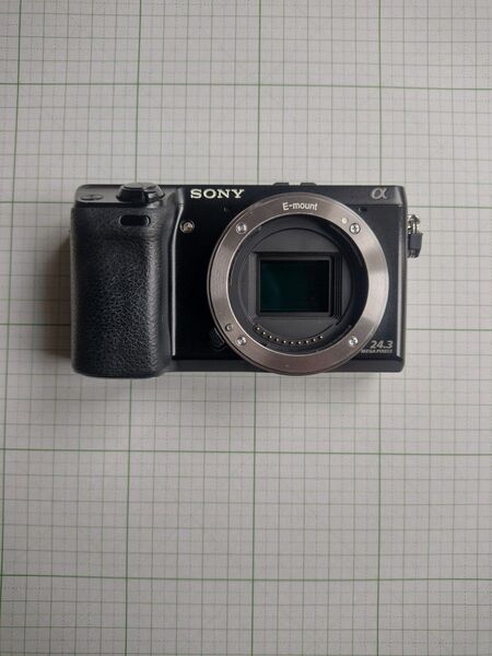【動作未確認】SONY NEX-7 ミラーレス カメラ