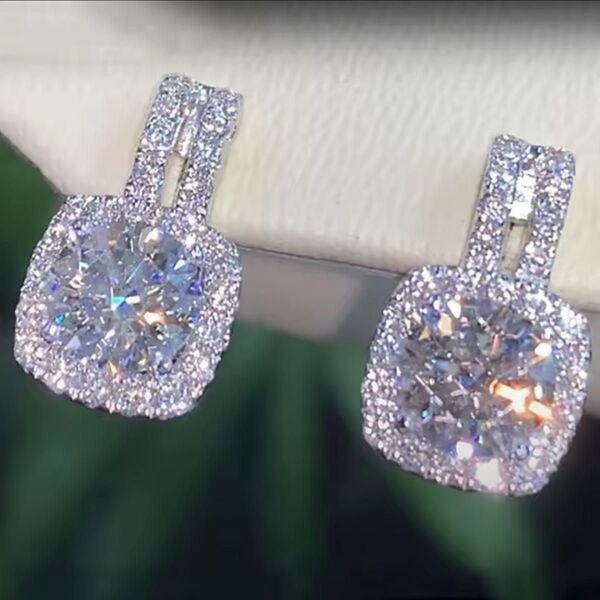 高級CZ ダイヤモンド シンプル スクエア シルバー ピアス 小ぶり 華奢 上品 結婚式 お呼ばれ 高見え ジュエリー ブランド