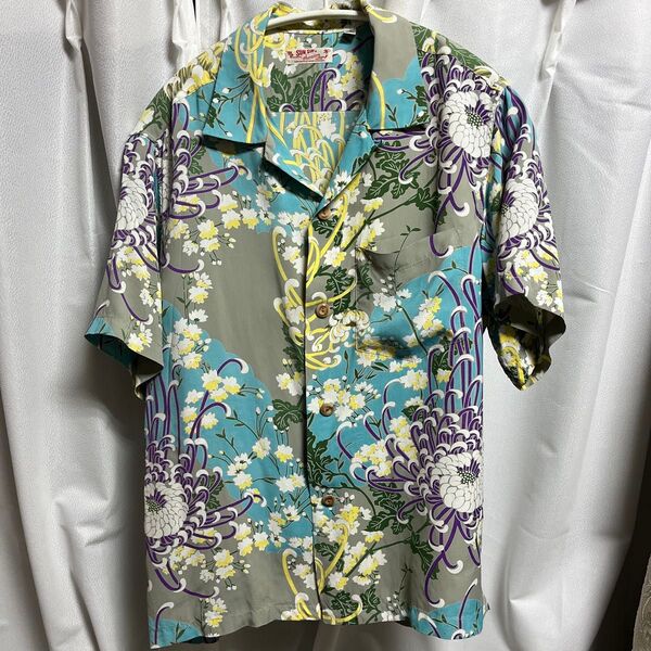 週末値下げ!!SunSurf アロハシャツ ロイヤルフラワー和柄 菊 レーヨン メンズ M