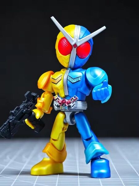 Blokees 仮面ライダーW ルナトリガー 未組立品