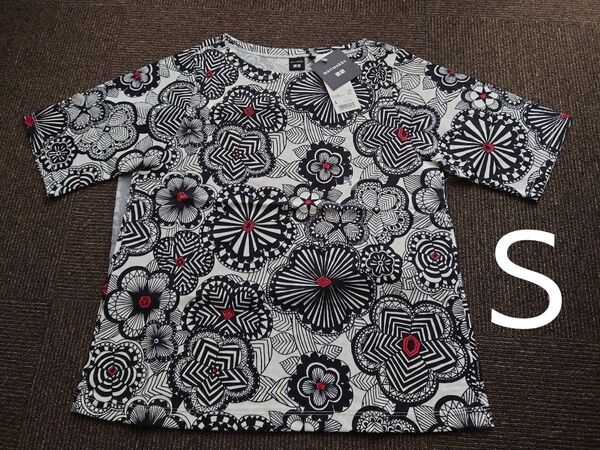 出品タグ付き ユニクロ×マリメッコ コラボTシャツ Sサイズ Marimekko 半袖 Tシャツ UNIQLO