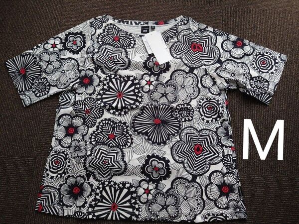 新品タグ付き ユニクロ×マリメッコ コラボTシャツ Мサイズ Marimekko 半袖シャツ カットソー