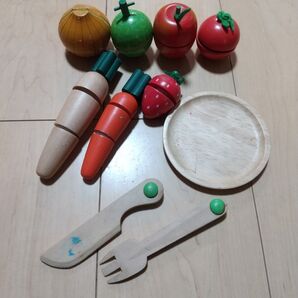 木製 ままごとセット おままごと 野菜 包丁 果物 お皿 フォーク にんじん りんご