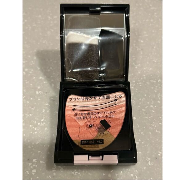 (新品未使用)AUBEブラシひと塗りチーク01