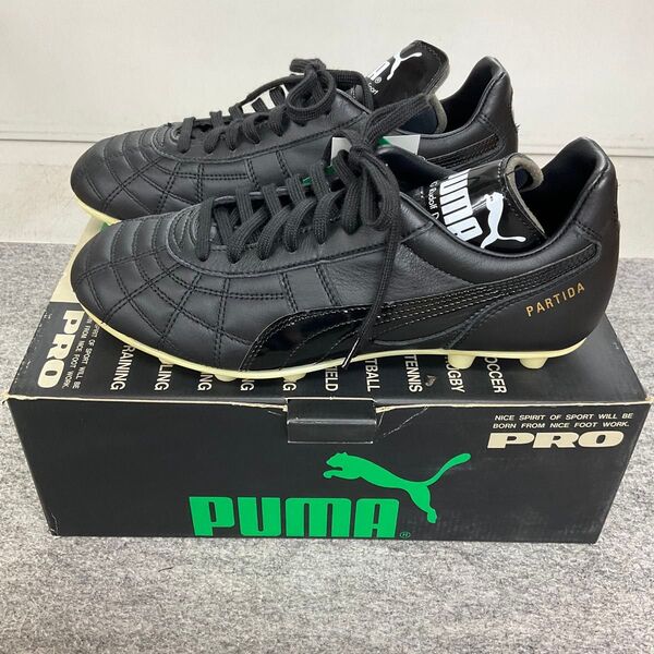 PUMA プーマ スパイクサッカースパイクサッカーシューズメンズ 黒白 レア 24.5