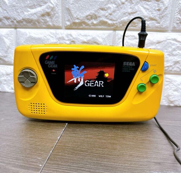 ゲームギア 最新ラミネートLCD mod 搭載