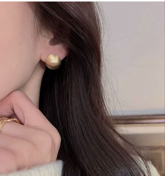 S925ポスト ピアス コロンと可愛い 控えめな輝きが生む上品の存在感 おしゃれ インスタ 韓国 人気 トレンド