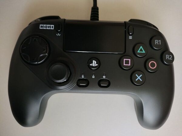 HORI PlayStation 5 ファイティング コマンダー OCTA - PS5、PS4、PC 用