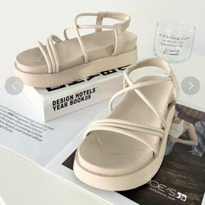 厚底プラットフォームコードストラップサンダル