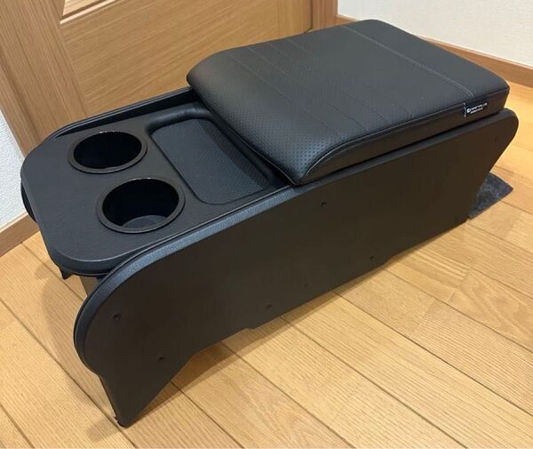 ハイエース CRFTPLUS クラフトプラス センターコンソール 200系 標準ボディ アームレスト