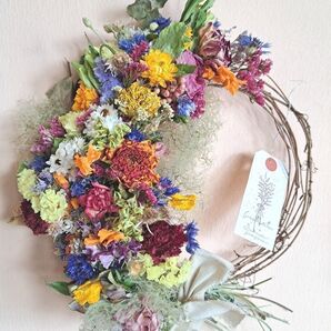 ドライフラワーリース ナチュラルリース カラフルリース 誕生日プレゼント 新築祝い 贈り物 インテリア 結婚祝い プレゼント