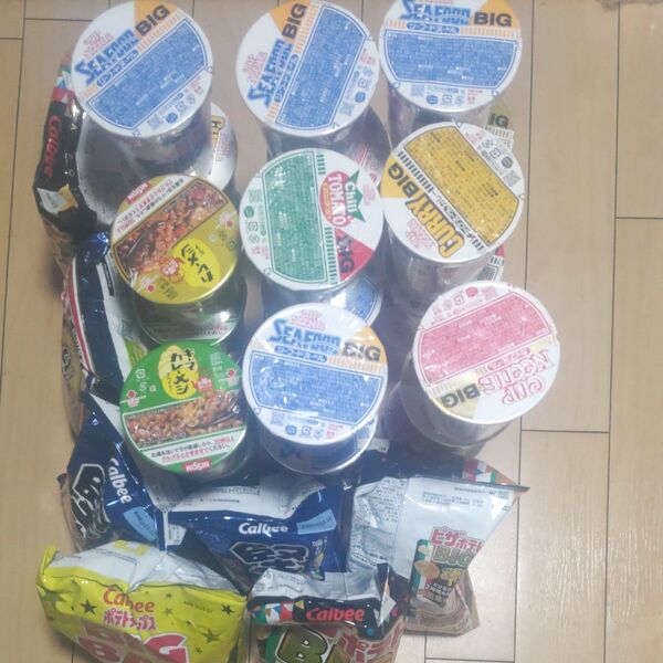 カップヌードルBIG 20個 カップメシ 6個 スナック菓子 7袋