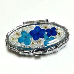 レジン 押し花ピルケース 青 紫陽花