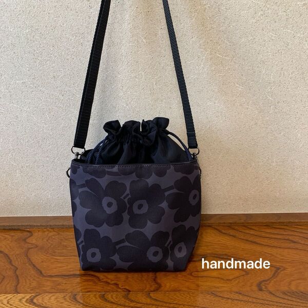 ハンドメイド 巾着バッグ ブラックグレー小柄