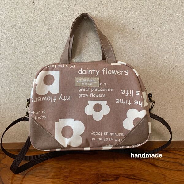 ハンドメイド ミニボストンバッグ お花と英字 モカブラウン