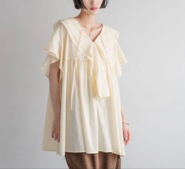 フリルチュニックブラウス ローリーズファーム 新品未使用 今季新作