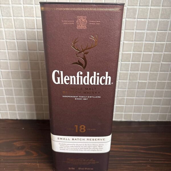 Glenfiddich グレンフィディック 18年 スモールバッチリザーブ