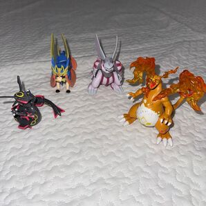 モンコレ ポケモン リザードンキョダイマックス パルキア レックウザ ザシアン