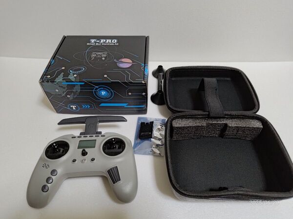 JUMPER T-Pro V2 ELRS 2.4Gプロポ送信機 技適認証済み中古 ドローン FPV ラジコン コントローラー