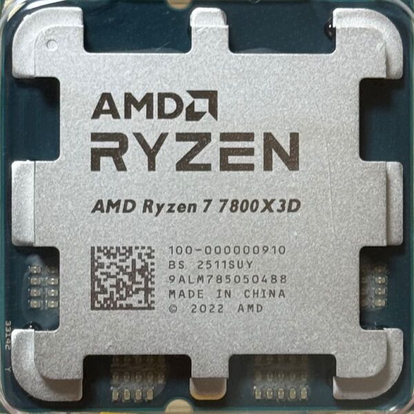 AMD Ryzen 7 7800X3D 新品未使用