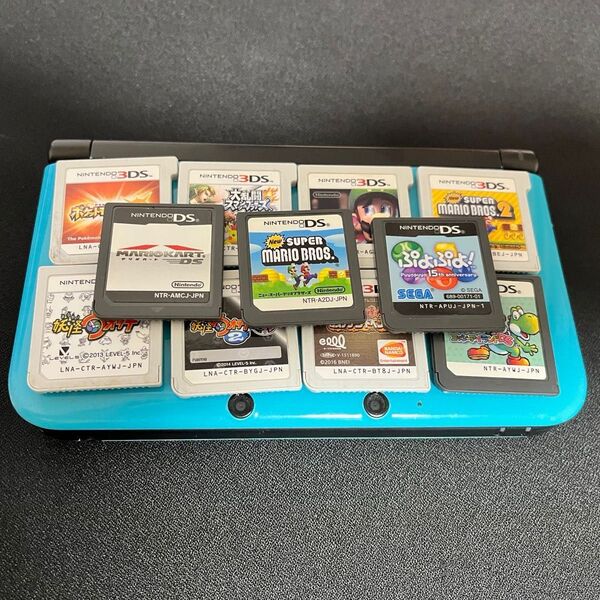 【本日限定値下げ】ニンテンドー3DS LL 限定色 +ソフト11本セット