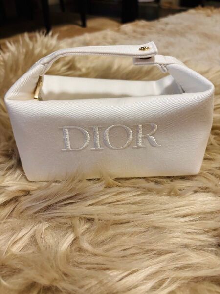 Dior ノベルティ ポーチ ホワイト 未使用