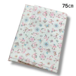 生地 オックス アルファベット 花 きのこ ホワイト 75㎝