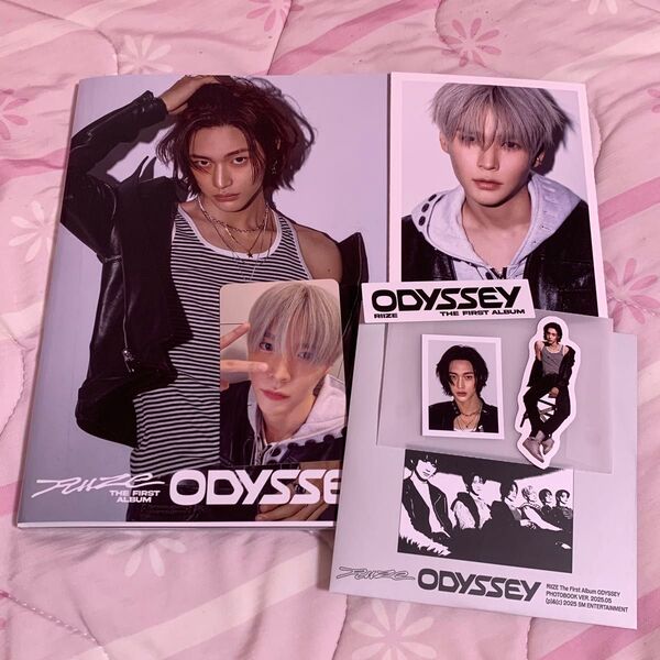 riize ライズ odyssey ウンソク ウォンビン photobook