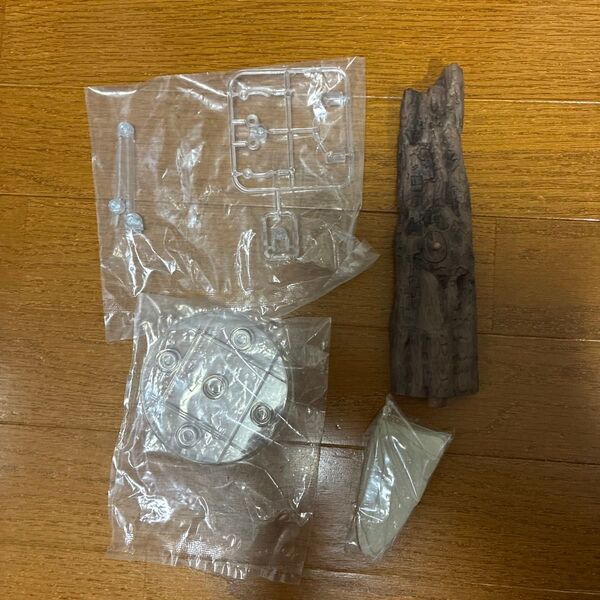 いきもの大図鑑 止まり木 ディスプレイスタンド タガメ後翅セット