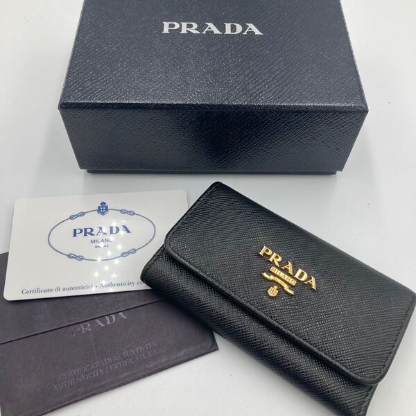 !新品同然! PRADA プラダ キーケース サフィアーノ