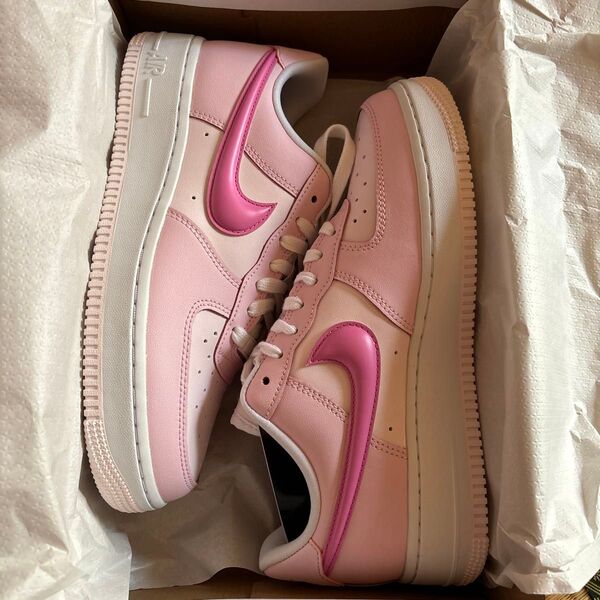 Nike Women's Air Force 1 Low '07 LX "Paw Print