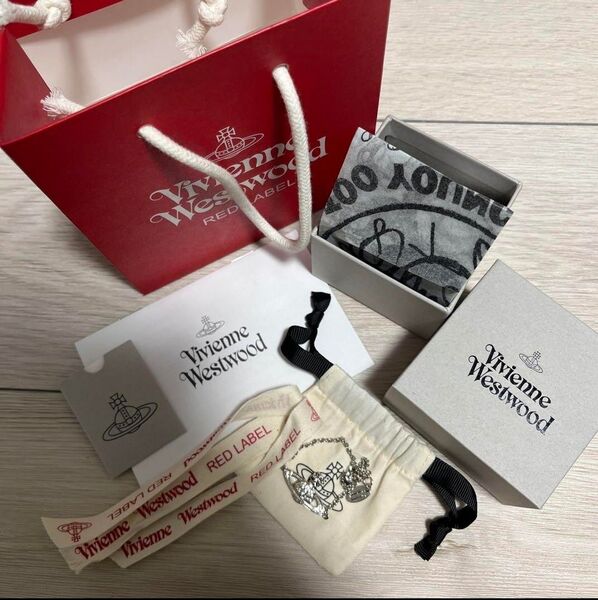 ヴィヴィアンウエストウッド MINI BAS RELIEFブレスレット Vivienne Westwood