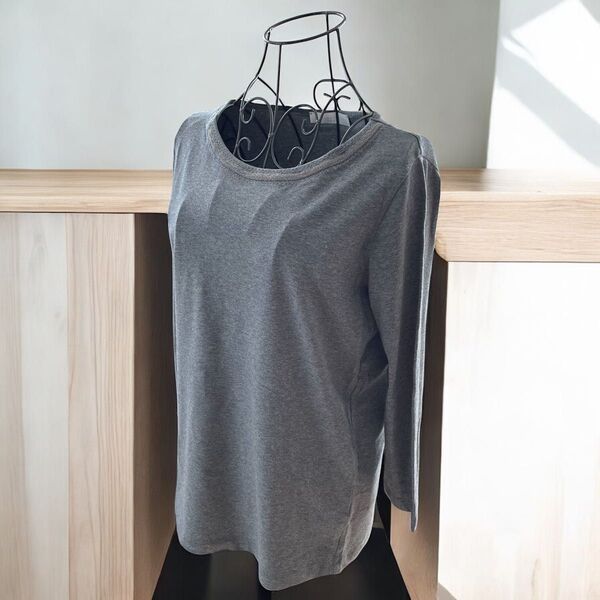 美品 ファビアナフィリッピ グレー カットソー モニーレ付 M トップス 長袖