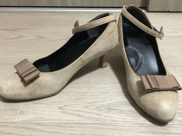 nline Precious エヌラインプレシャス 6WAYベージュ×アーモンドトゥ パンプス