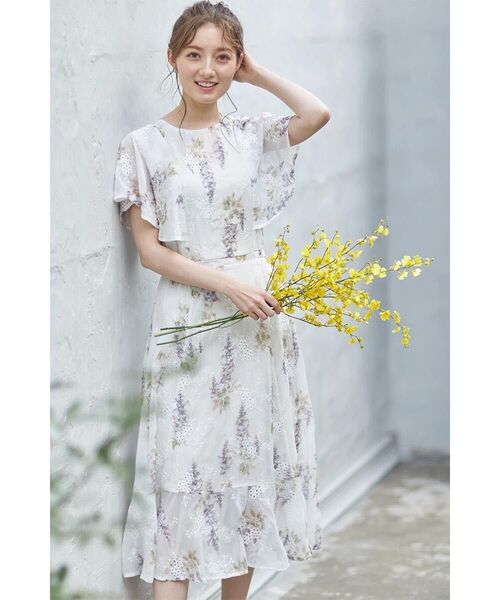 tocco closet フラワーエンブロイダリー×フラワープリントワンピース オフホワイト