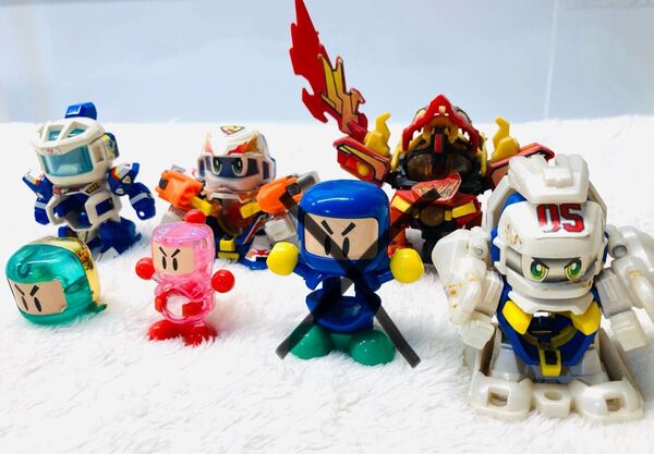 初期 当時物 入手困難 ボンバーマン フィギュア ビーダマン まとめ売り セット 欠損 欠品あり